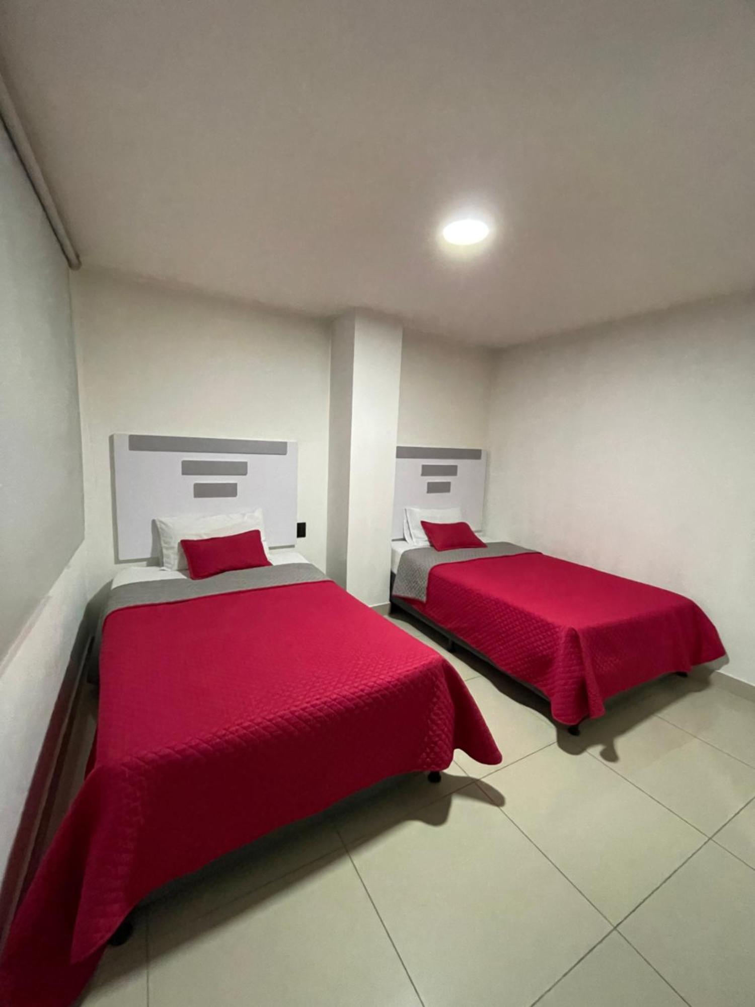 Hotel Ofix Medellín Esterno foto