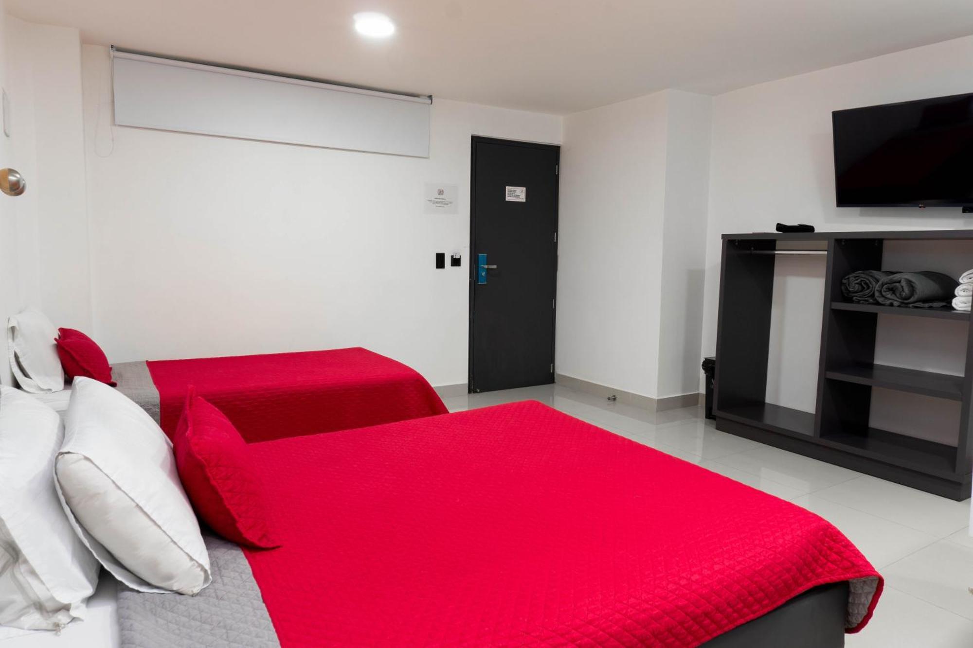 Hotel Ofix Medellín Esterno foto